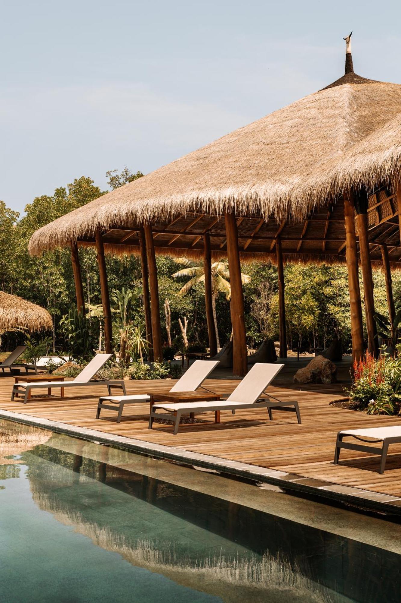 Menjaga Bay Hotel Labuan Bajo Ngoại thất bức ảnh