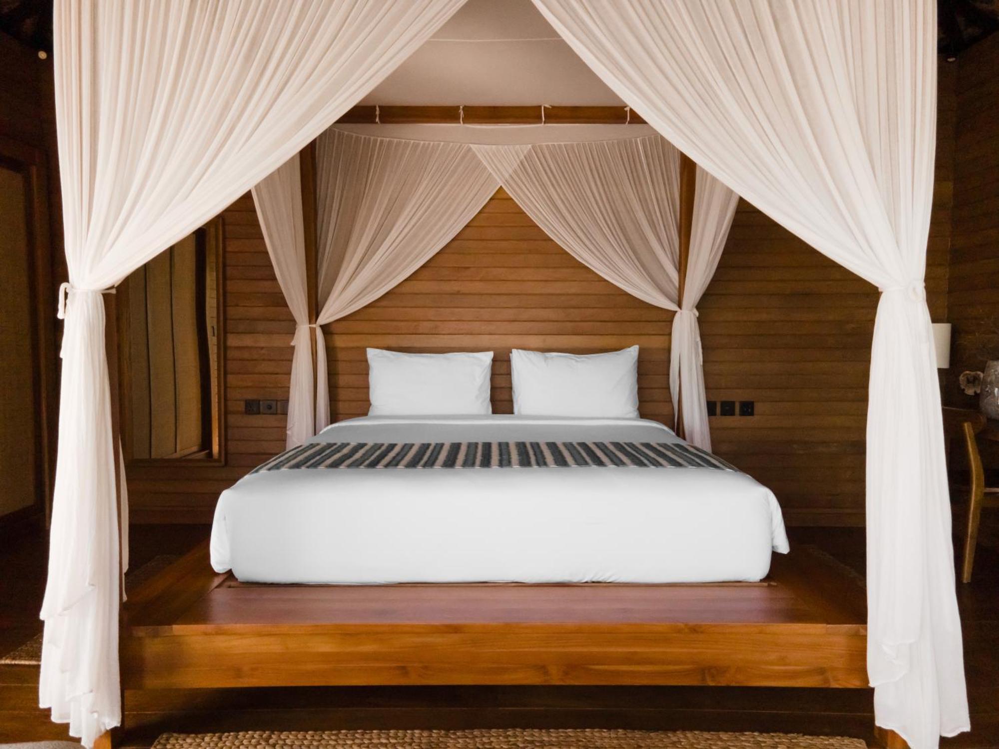 Menjaga Bay Hotel Labuan Bajo Ngoại thất bức ảnh