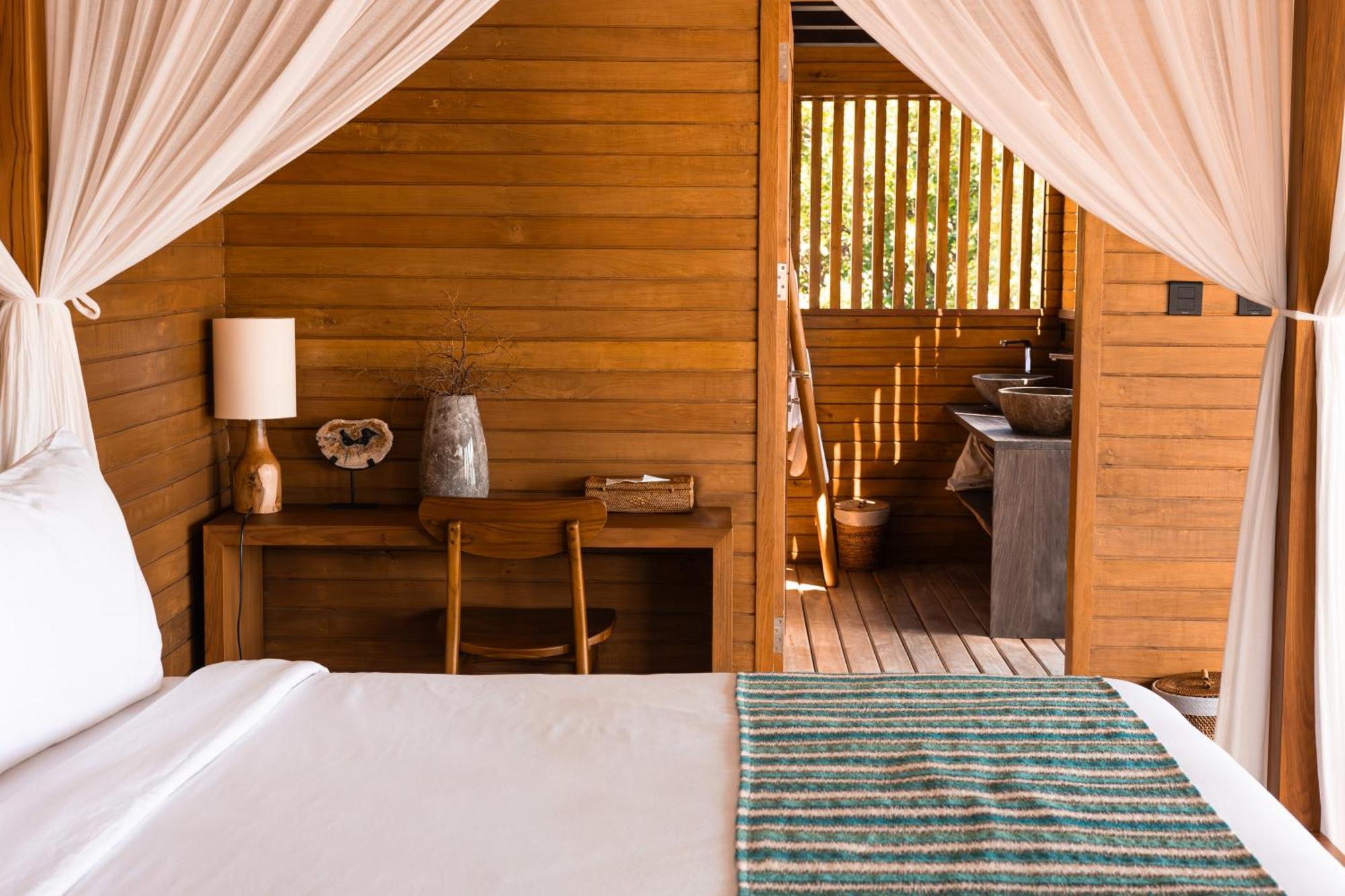 Menjaga Bay Hotel Labuan Bajo Ngoại thất bức ảnh