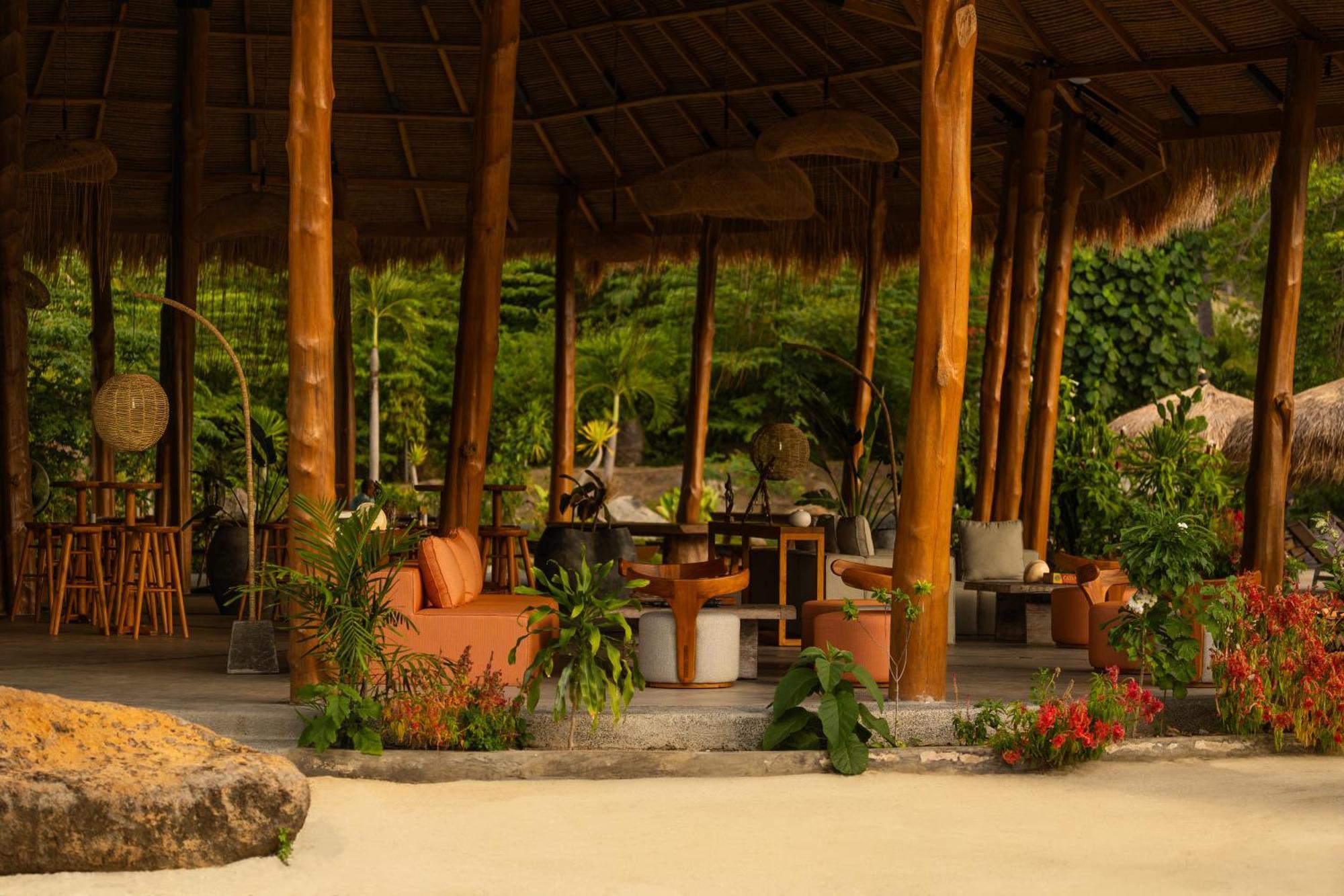 Menjaga Bay Hotel Labuan Bajo Ngoại thất bức ảnh