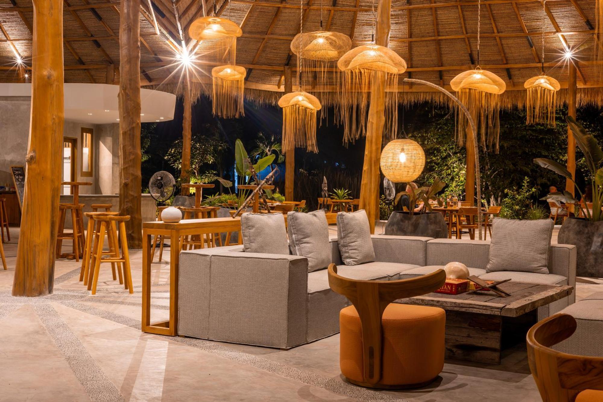 Menjaga Bay Hotel Labuan Bajo Ngoại thất bức ảnh