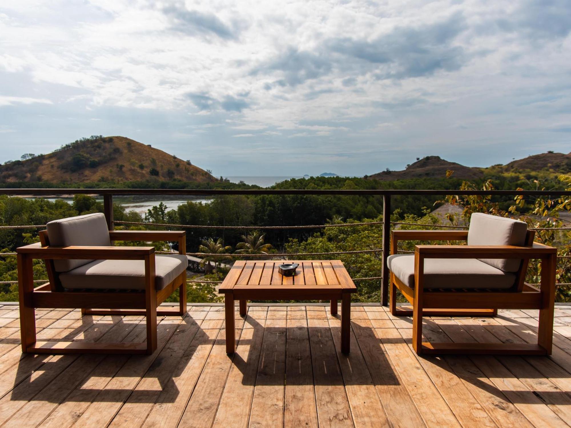 Menjaga Bay Hotel Labuan Bajo Ngoại thất bức ảnh